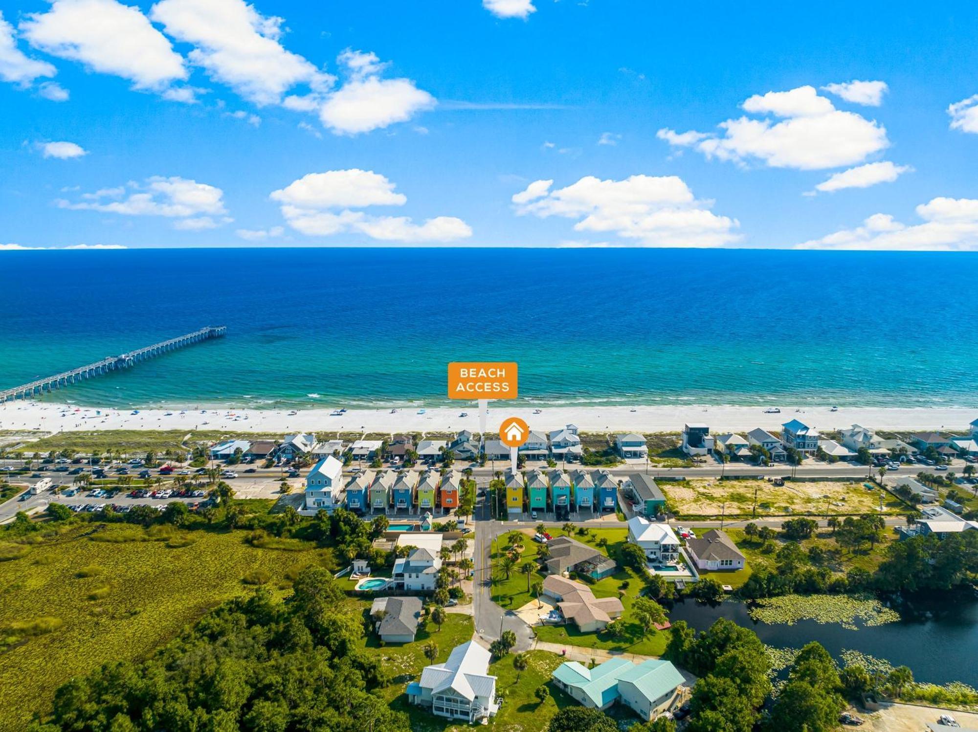 Holiday home Colorful Next To Pier Park W/ Gulf Views And Pool! *
